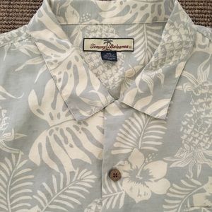 Men’s Tommy Bahama shirt, XXL
